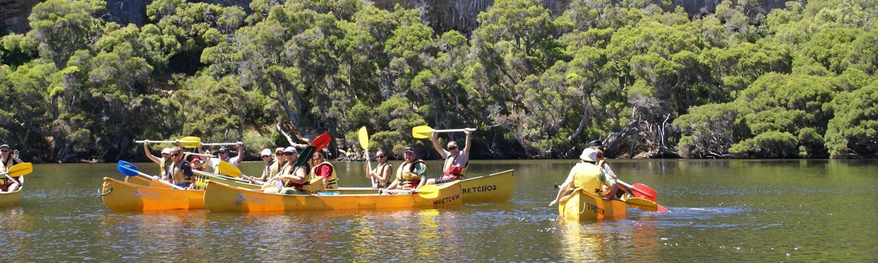 bushtucker canoe tours